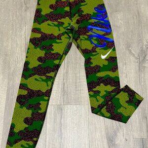 Nike design tights
